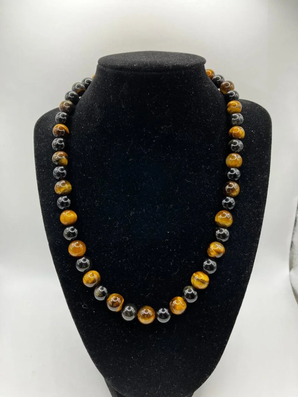 Men's Tiger Eye and Obsidian Genuine Gemstones 18.5-inch Choker Handmade NEW